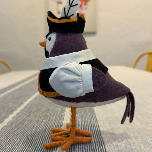 Target Spritz Bird Hyde & Eek 2020 Featherly Friends CLIPPER Halloween Pirate - Picture 4 of 6